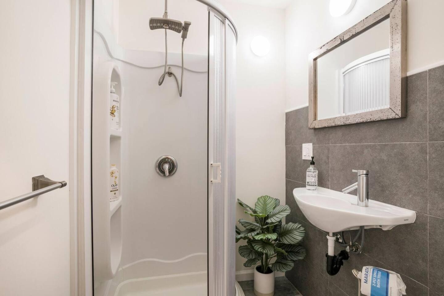 Private Room0 Own Bath Own Entry Shared Kitchen Walk To Ucsd سان دييغو المظهر الخارجي الصورة